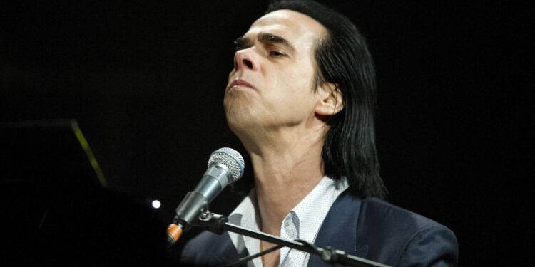 EXXW41 Nick Cave performs a sold out show at the World Forum within The Hague  Featuring: Nick Cave Where: Amsterdam, Netherlands When: 16 May 2015
