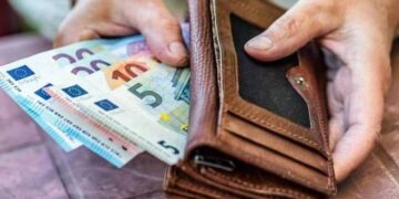 e-ΕΦΚΑ ΟΑΕΔ ΔΥΠΑ ΟΠΕΚΑ: «Βρέχει» λεφτά από σήμερα (25/7): Ποιοι θα δουν χρήματα στα ΑΤΜ