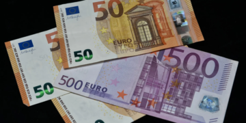 «Ξαφνικό» επίδομα 450 ευρώ - Χιλιάδες δικαιούχοι, άμεσα η πληρωμή