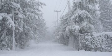 Αγριεύει ο καιρός σε όλη τη χώρα: Πού θα χιονίσει - Τι θα συμβεί στην Αττική