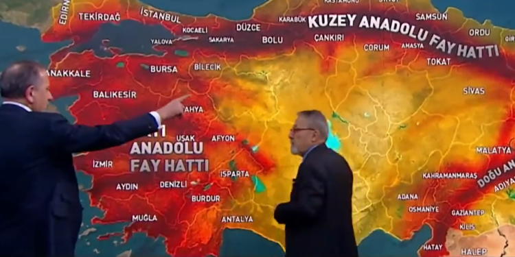 «Συναγερμός» για μεγάλο σεισμό στην Κωνσταντινούπολη: «Οι ανθρώπινες απώλειες θα είναι περισσότερες»