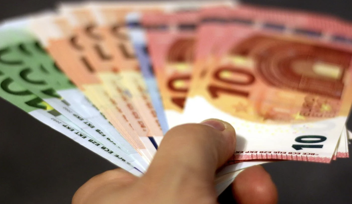 Συντάξεις: Τα έξτρα λεφτά που θα πάρετε αν έχετε τόση σύνταξη