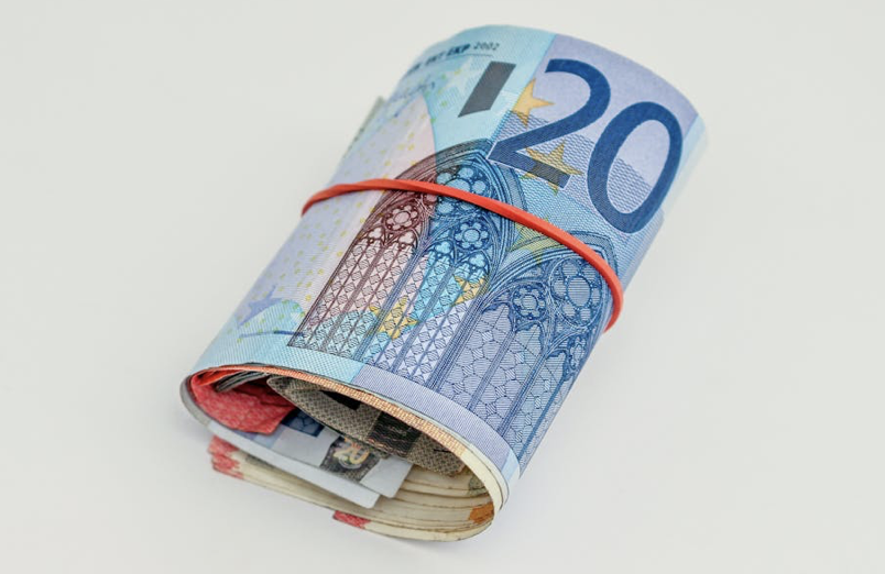 Συντάξεις: Έτσι θα πάρετε έξτρα 950 ευρώ αν έχετε τόση σύνταξη - Παραδείγματα