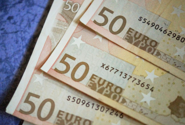 Συντάξεις: «Διπλή» πληρωμή μέσα σε λίγες μέρες - Ποιοι παίρνουν έξτρα 250€ - 500€